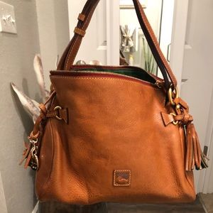 Dooney & Bourke-mint condition
